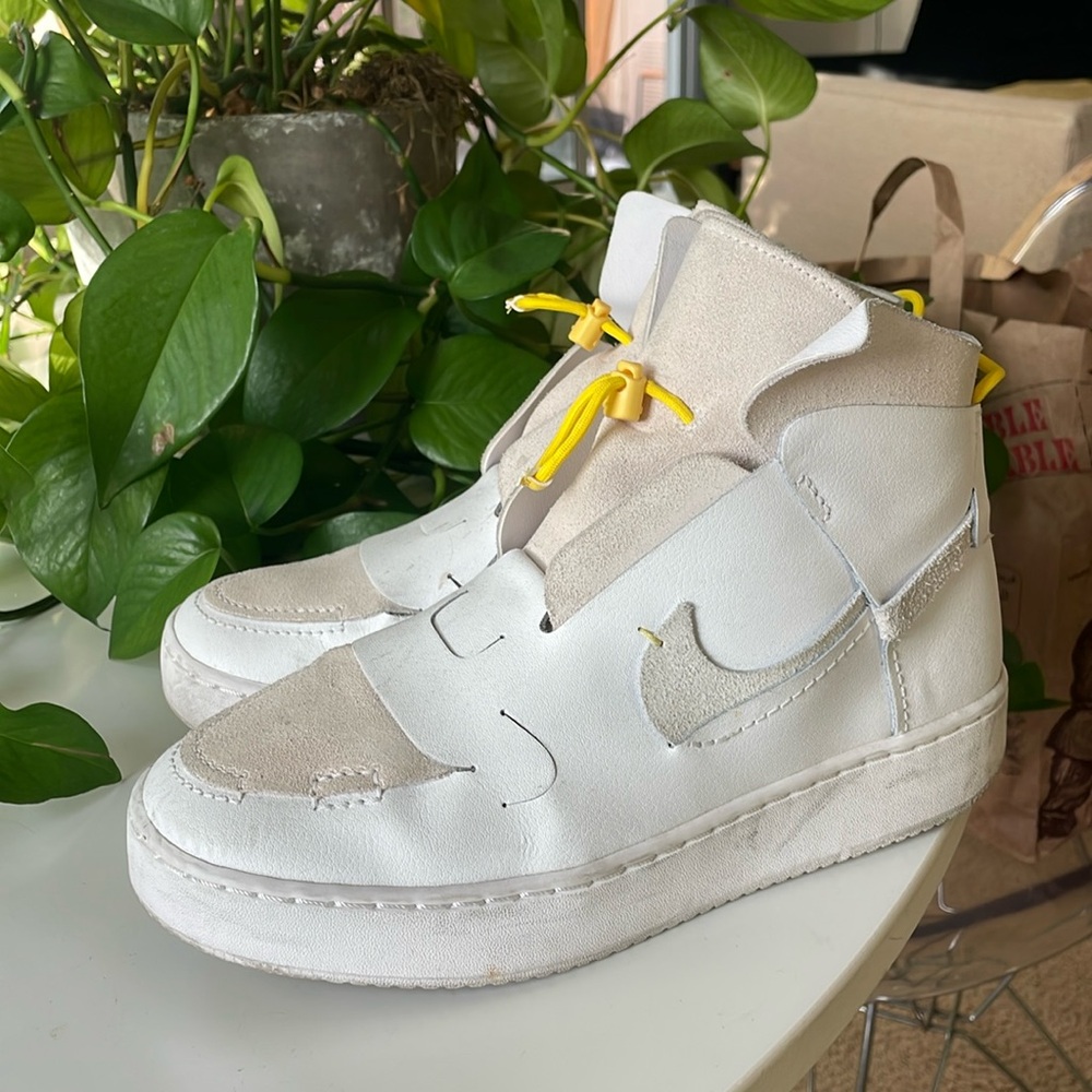 Women’s Nikes